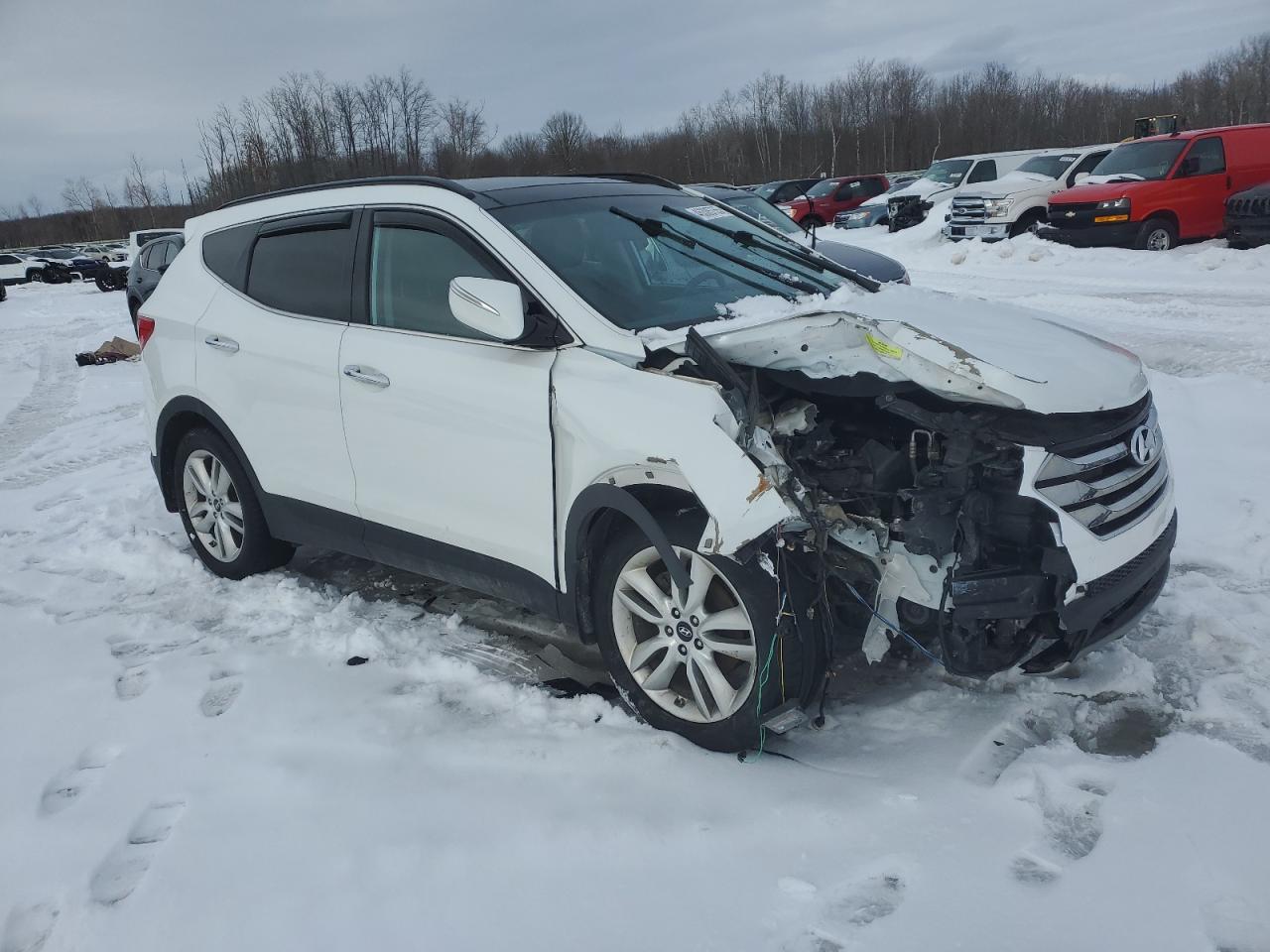 2016 Hyundai Santa Fe - Image 4