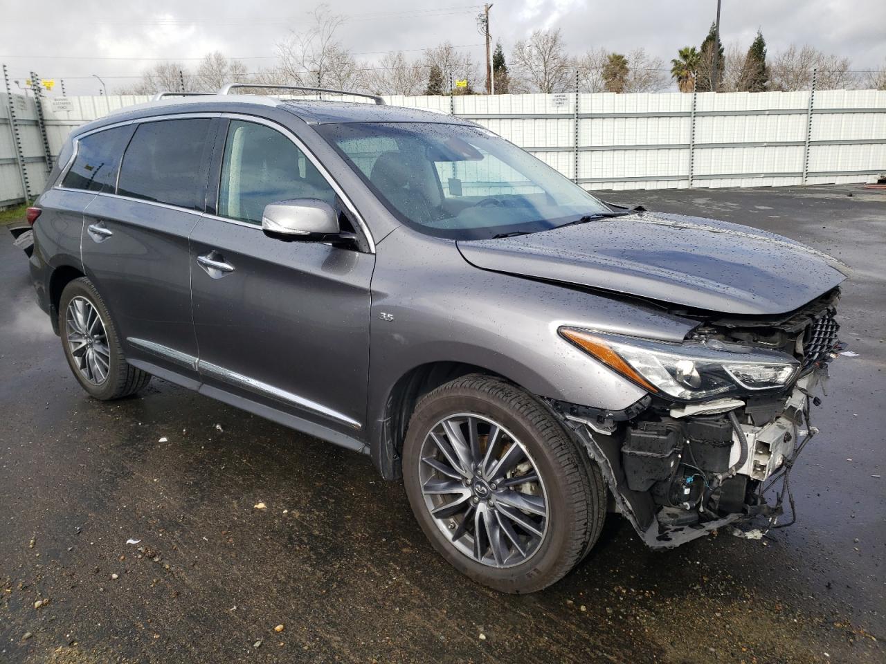 2017 Infiniti QX60 - Image 4