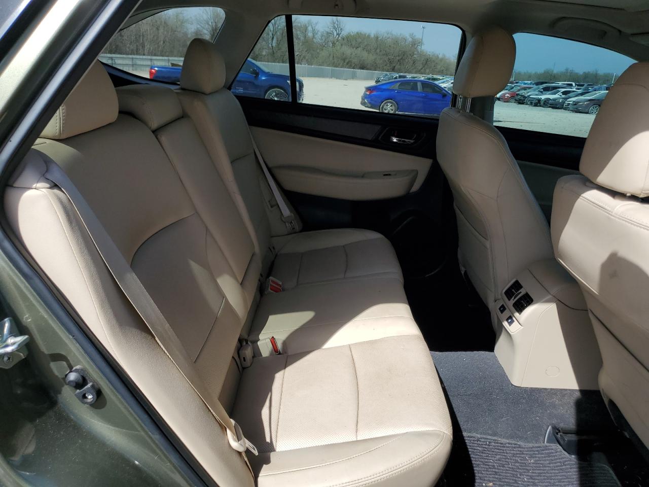 2017 Subaru Outback - Image 10