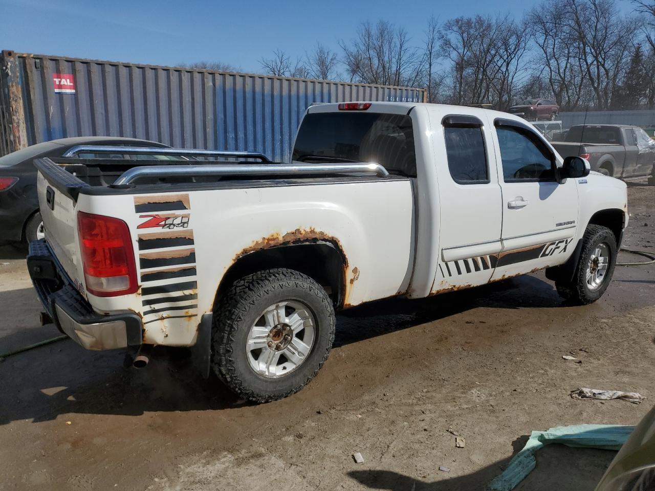 2010 GMC Sierra - Image 3