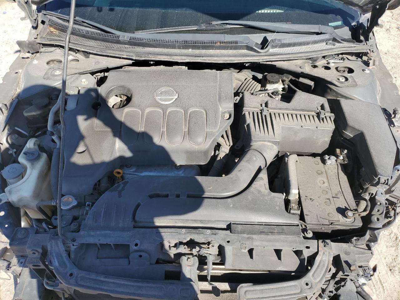 2011 Nissan Altima - Image 11