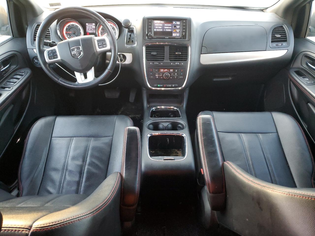 2019 Dodge Caravan - Image 8