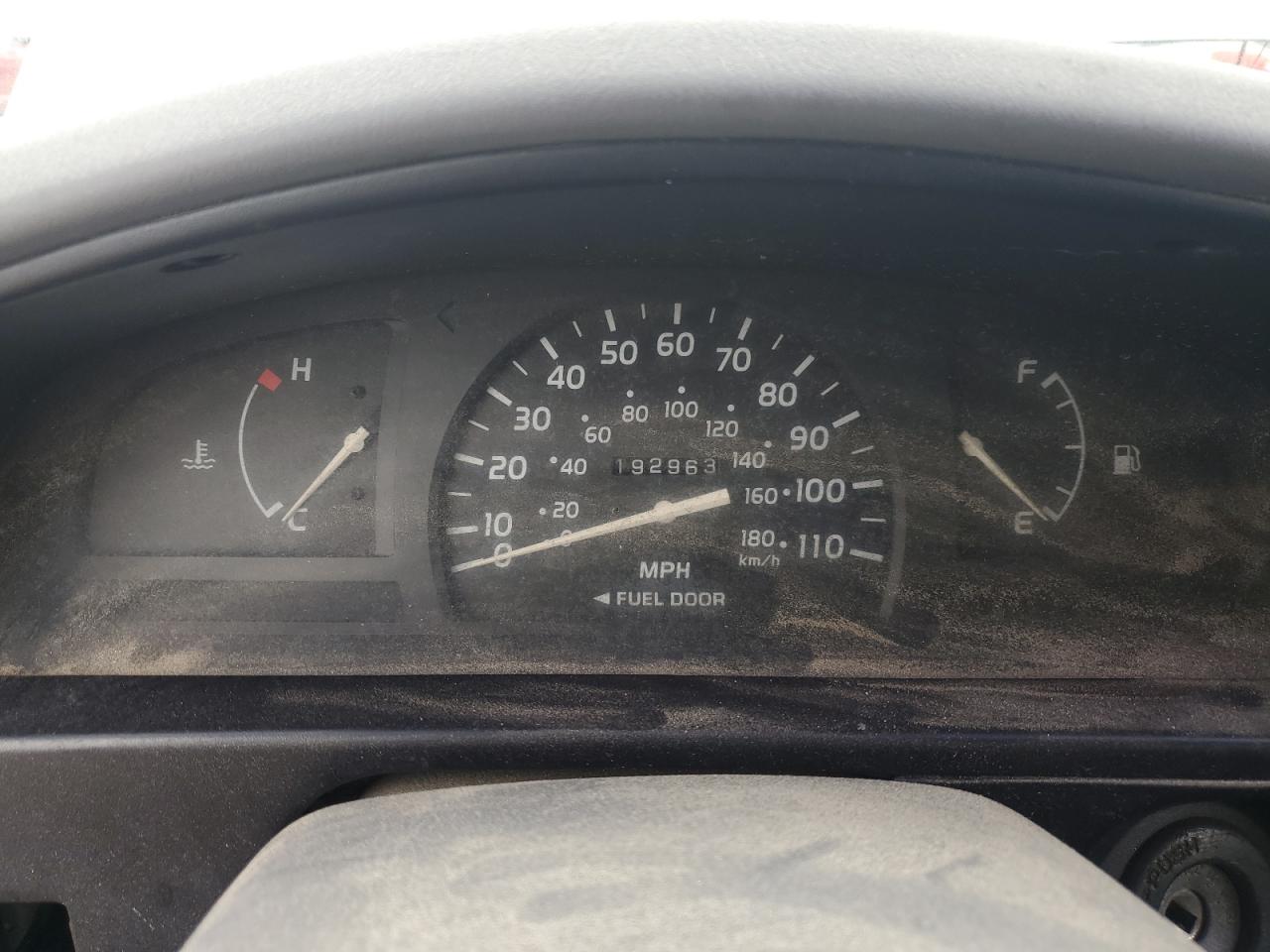 2001 Toyota Tacoma - Image 9