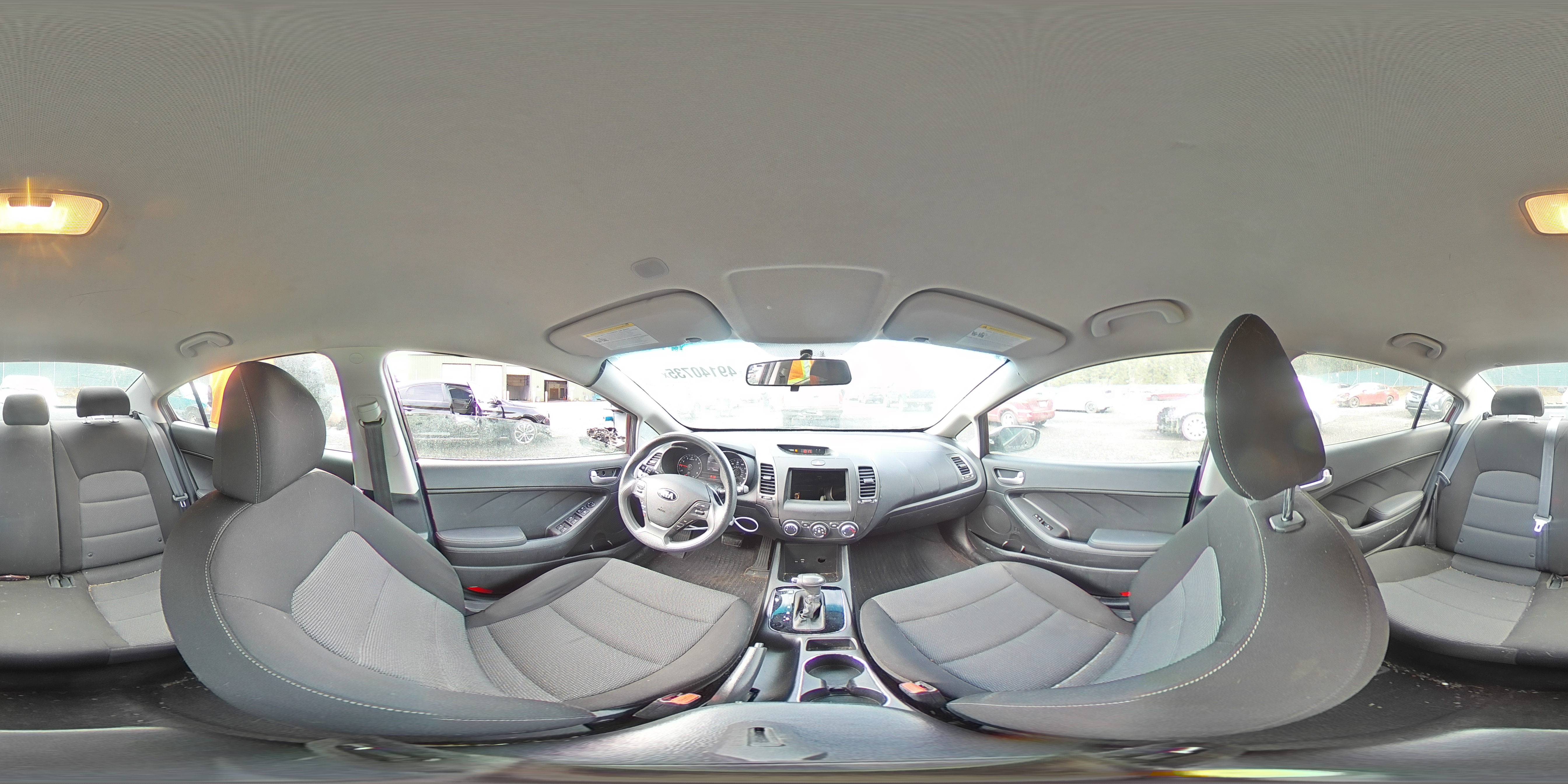 2017 Kia Forte - Image 13