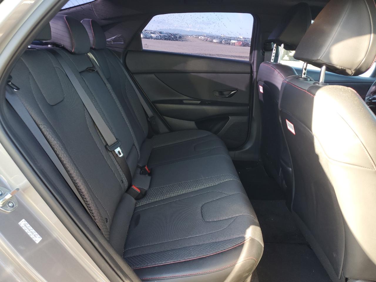2023 Hyundai Elantra - Image 10