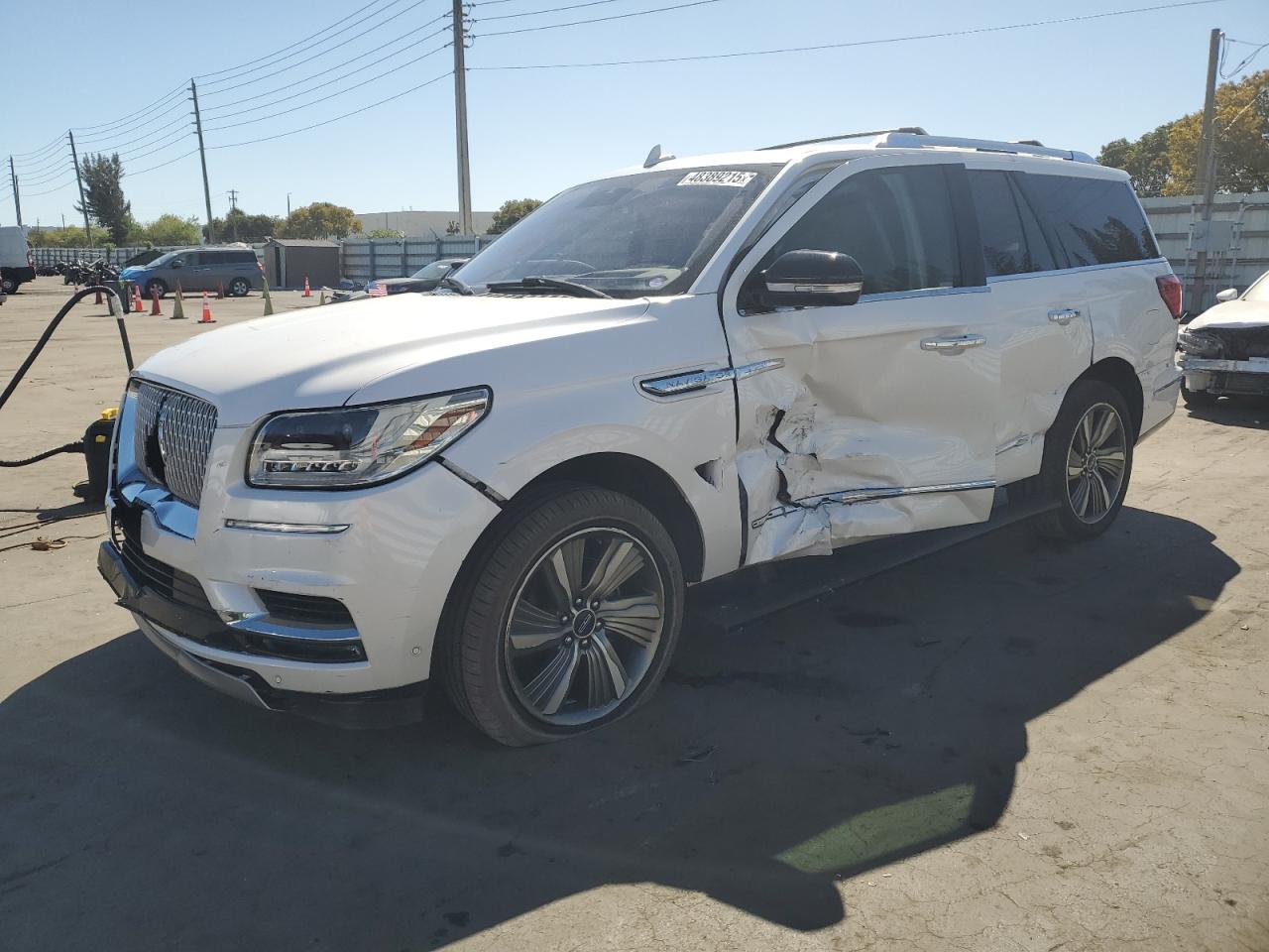 2018 Lincoln Navigator - Image 1