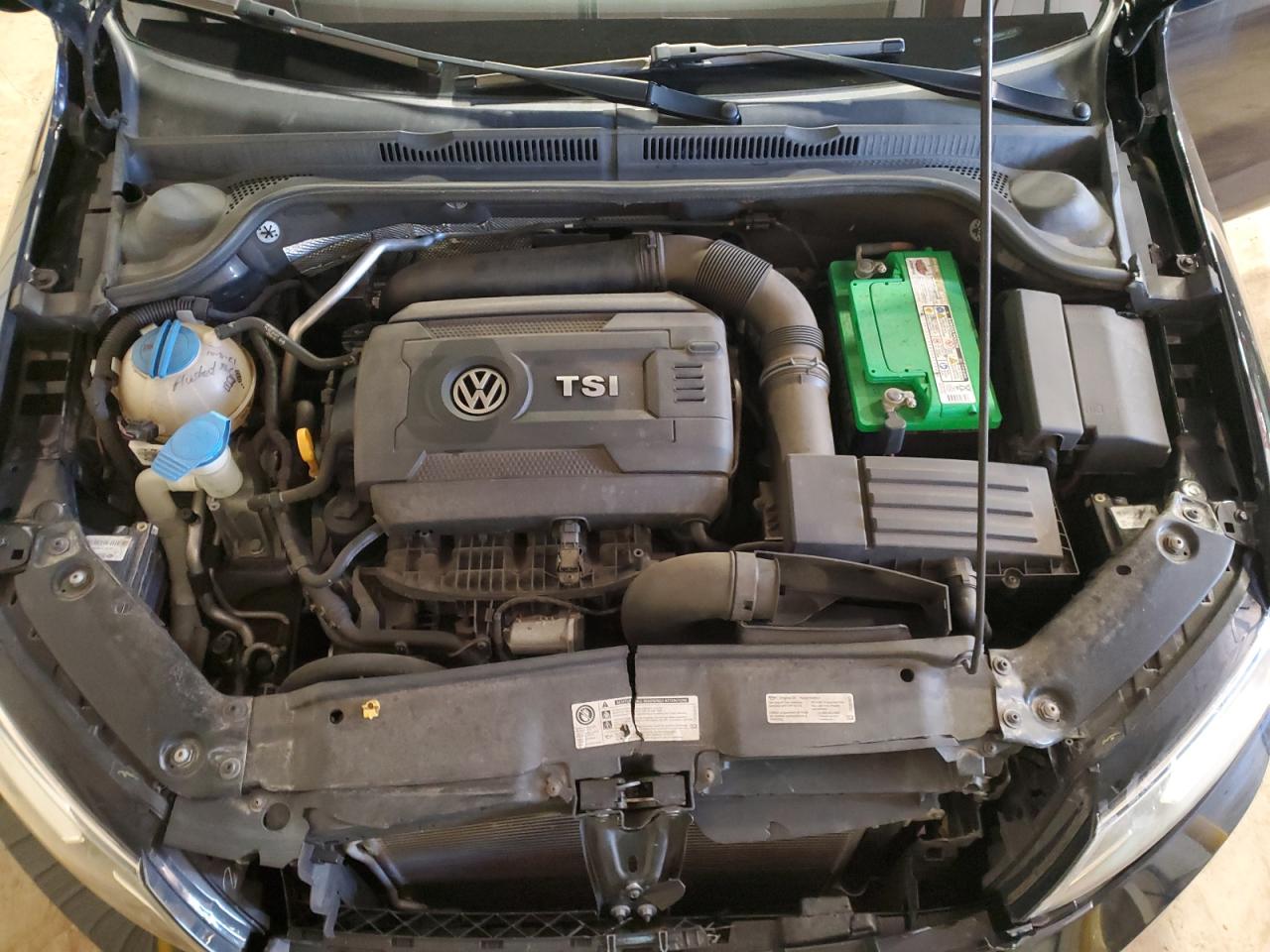 2016 Volkswagen Jetta - Image 11