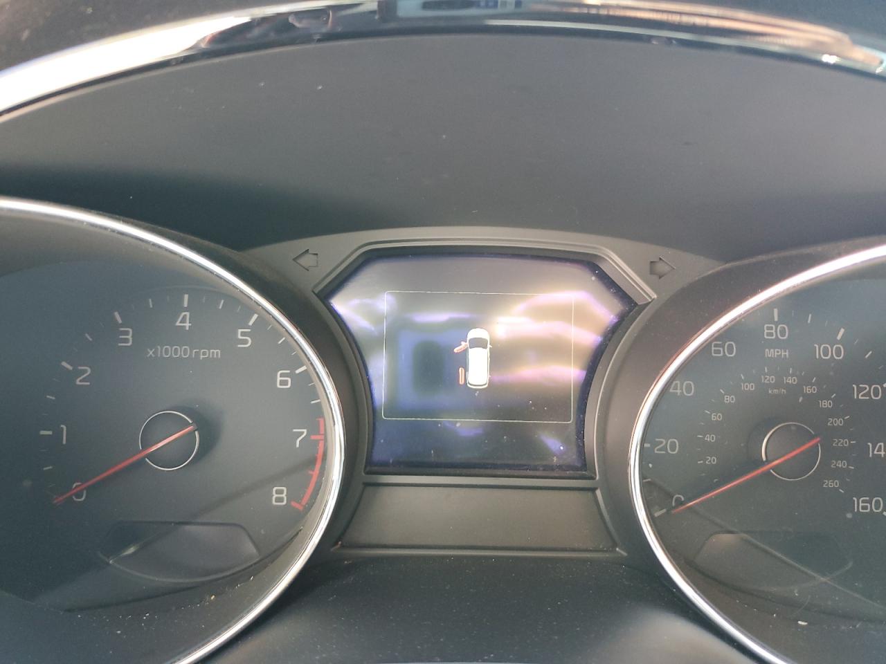 2018 Kia Sedona - Image 9
