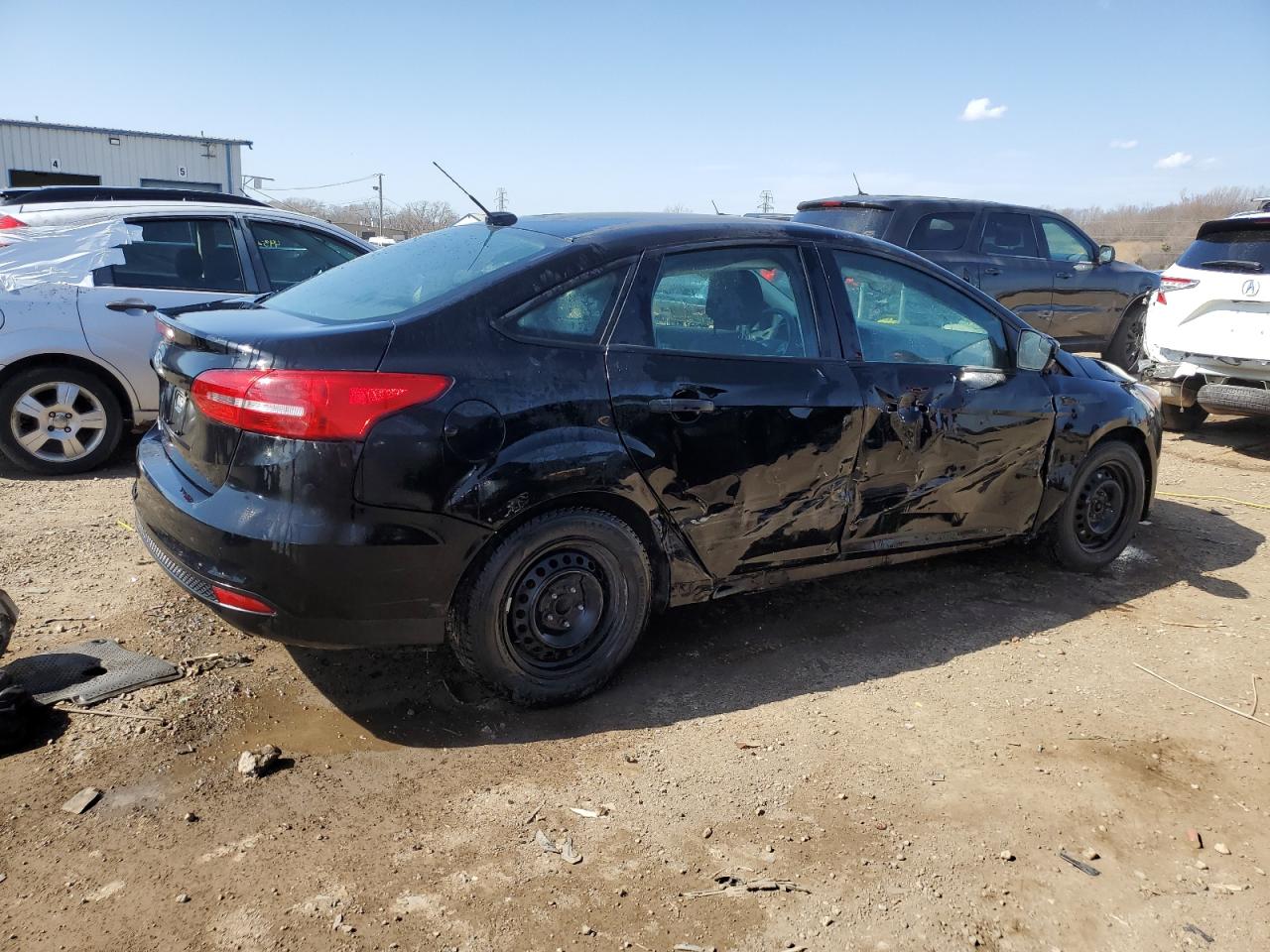 1FADP3E20JL221211 FORD FOCUS 2018