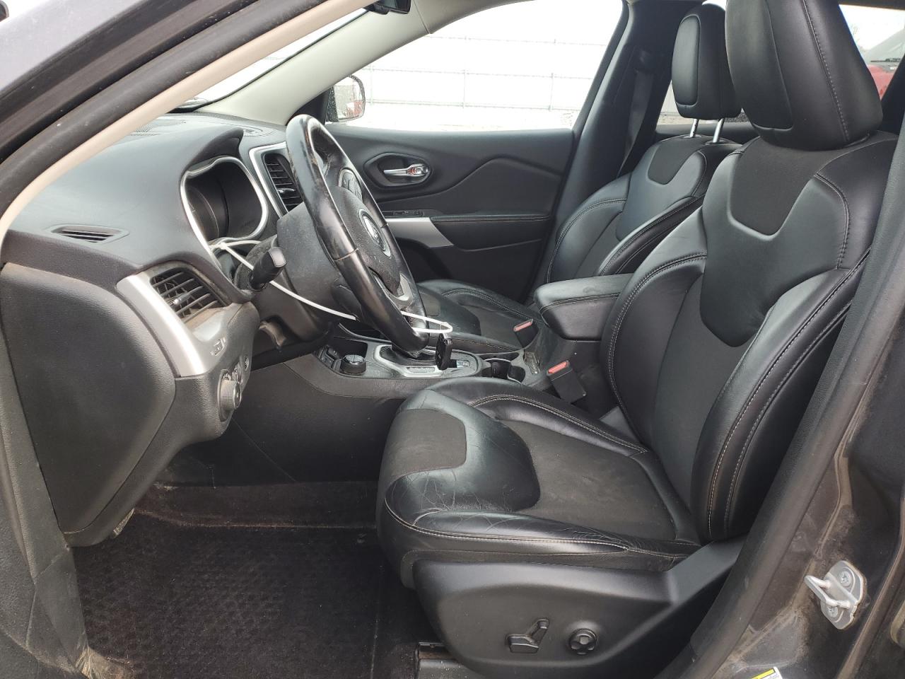2018 Jeep Grand Cherokee - Image 7