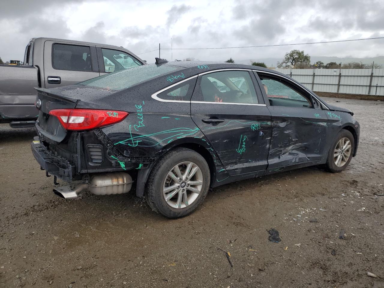 2015 Hyundai Sonata - Image 3