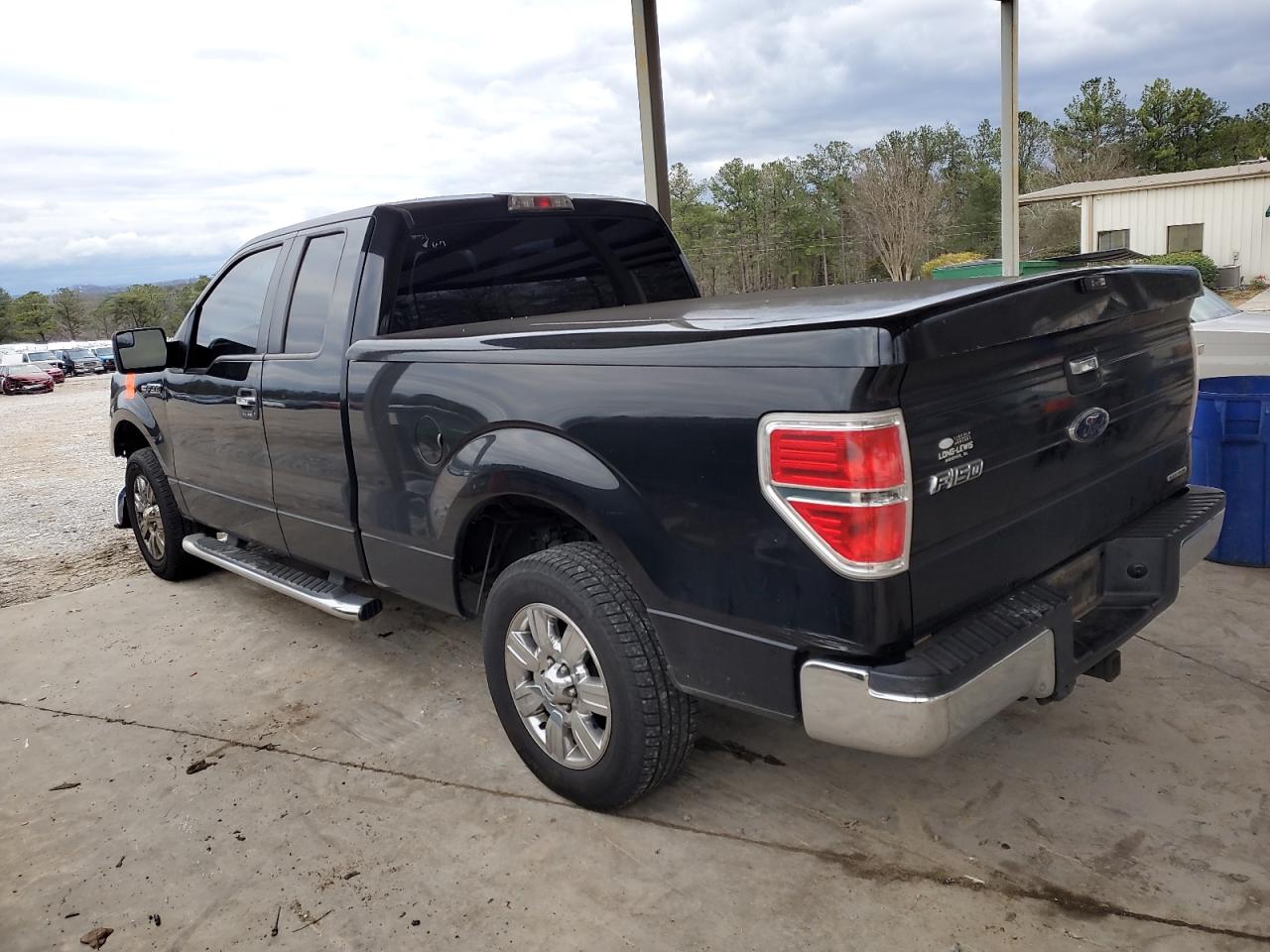 2011 Ford F-150 - Image 2