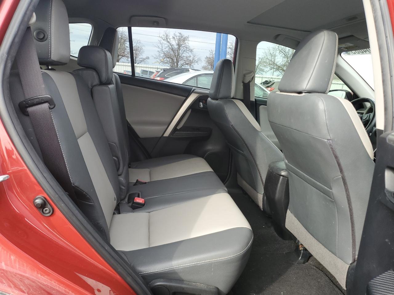 2014 Toyota RAV 4 - Image 11
