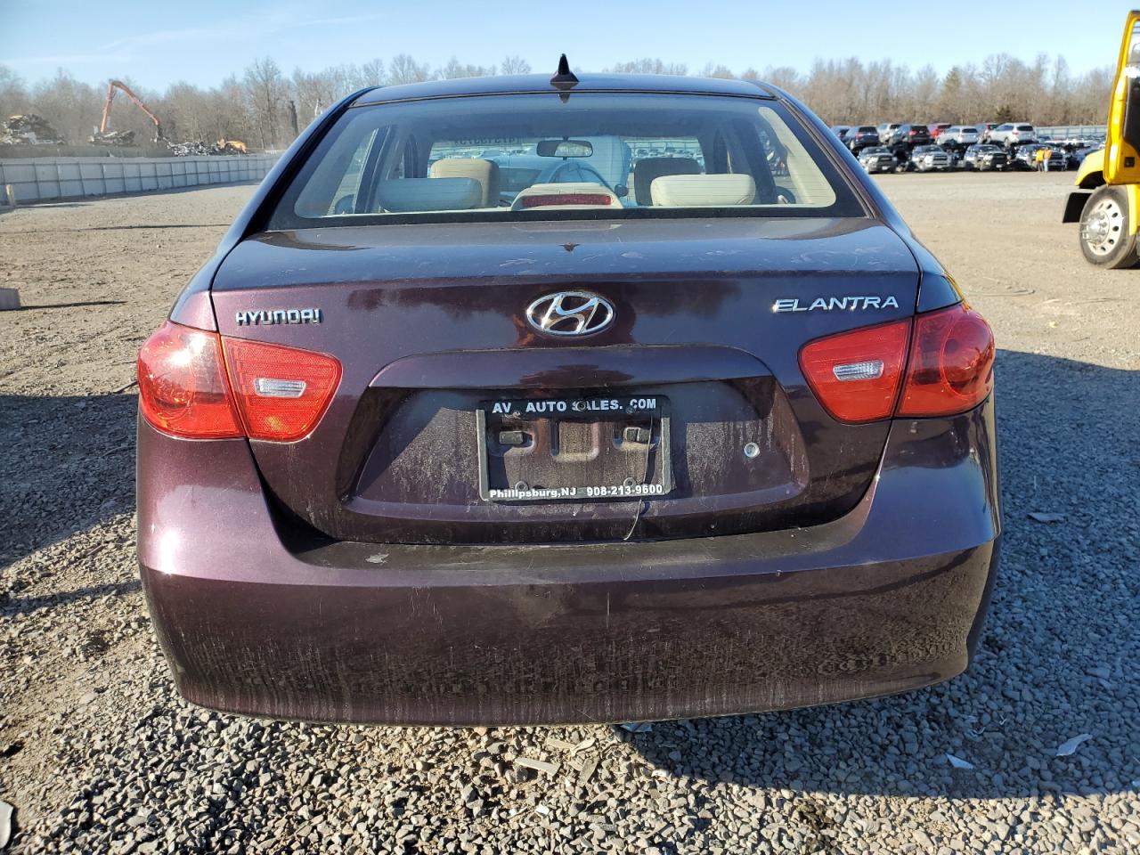 2009 Hyundai Elantra - Image 6