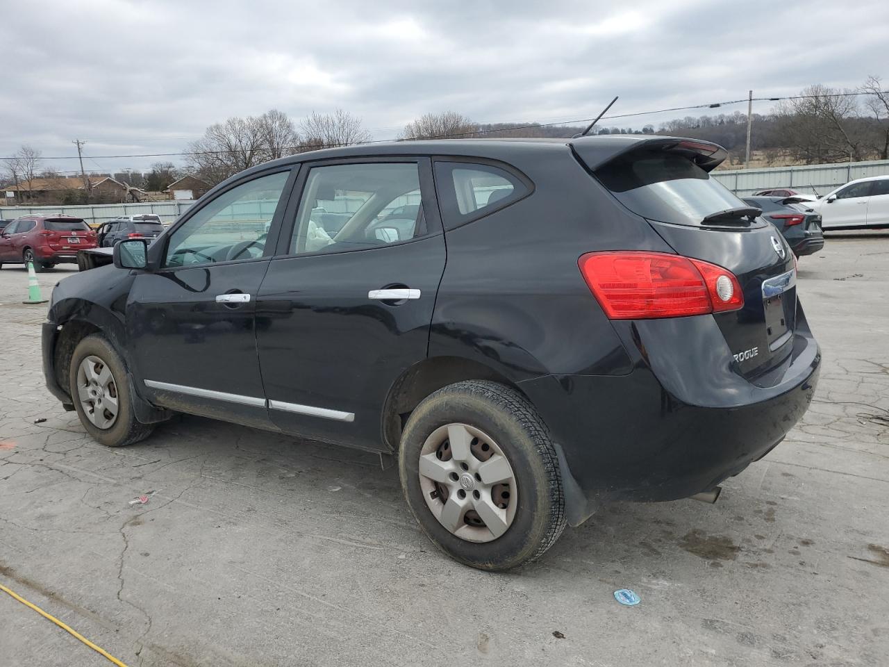 2013 Nissan Rogue - Image 2