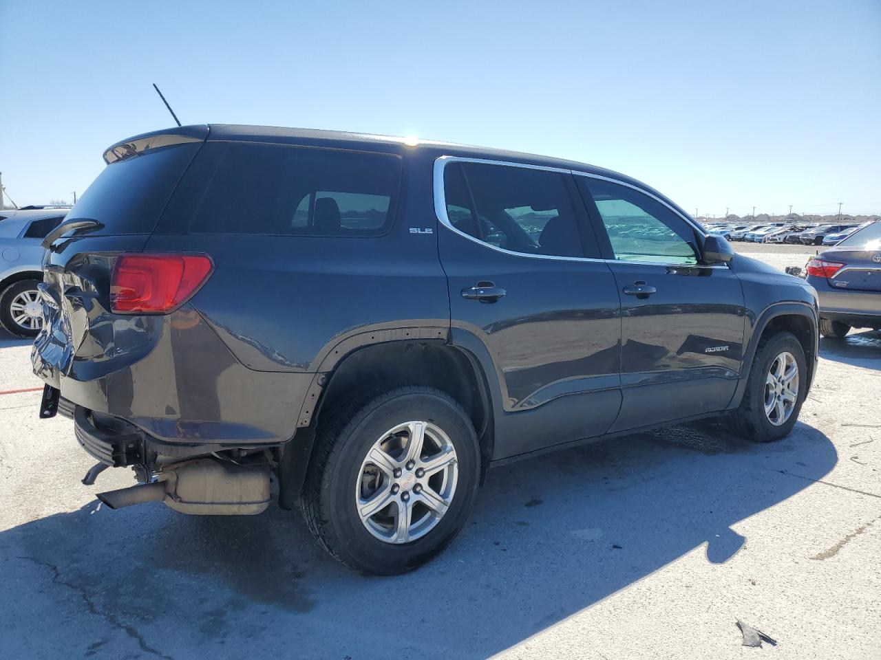 2019 GMC Acadia - Image 3