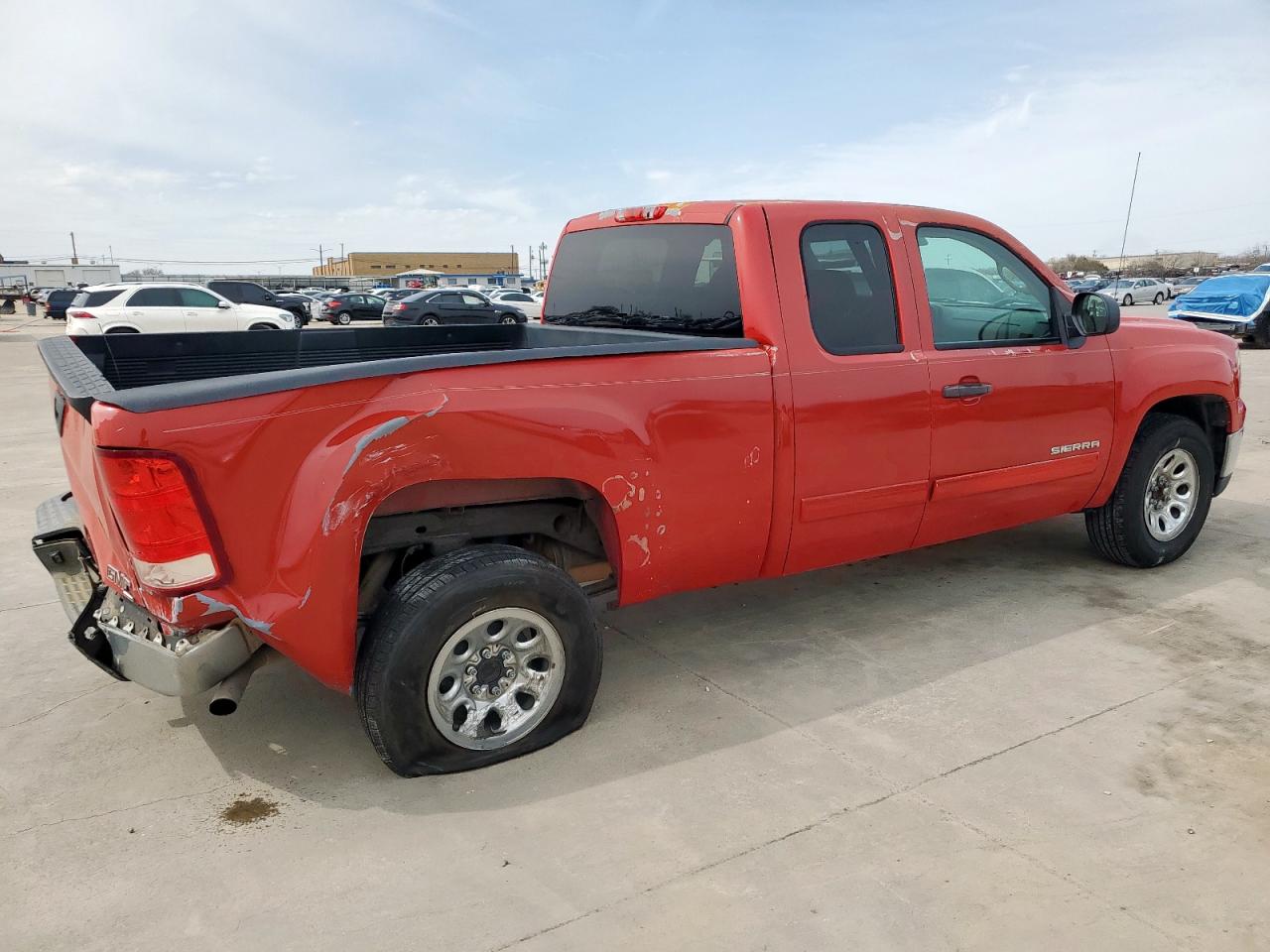 2011 GMC Sierra - Image 3