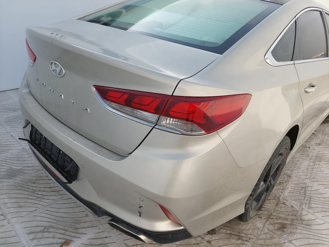 KMHE241G5JA467330 - 2018 Hyundai SONATA - #47900835