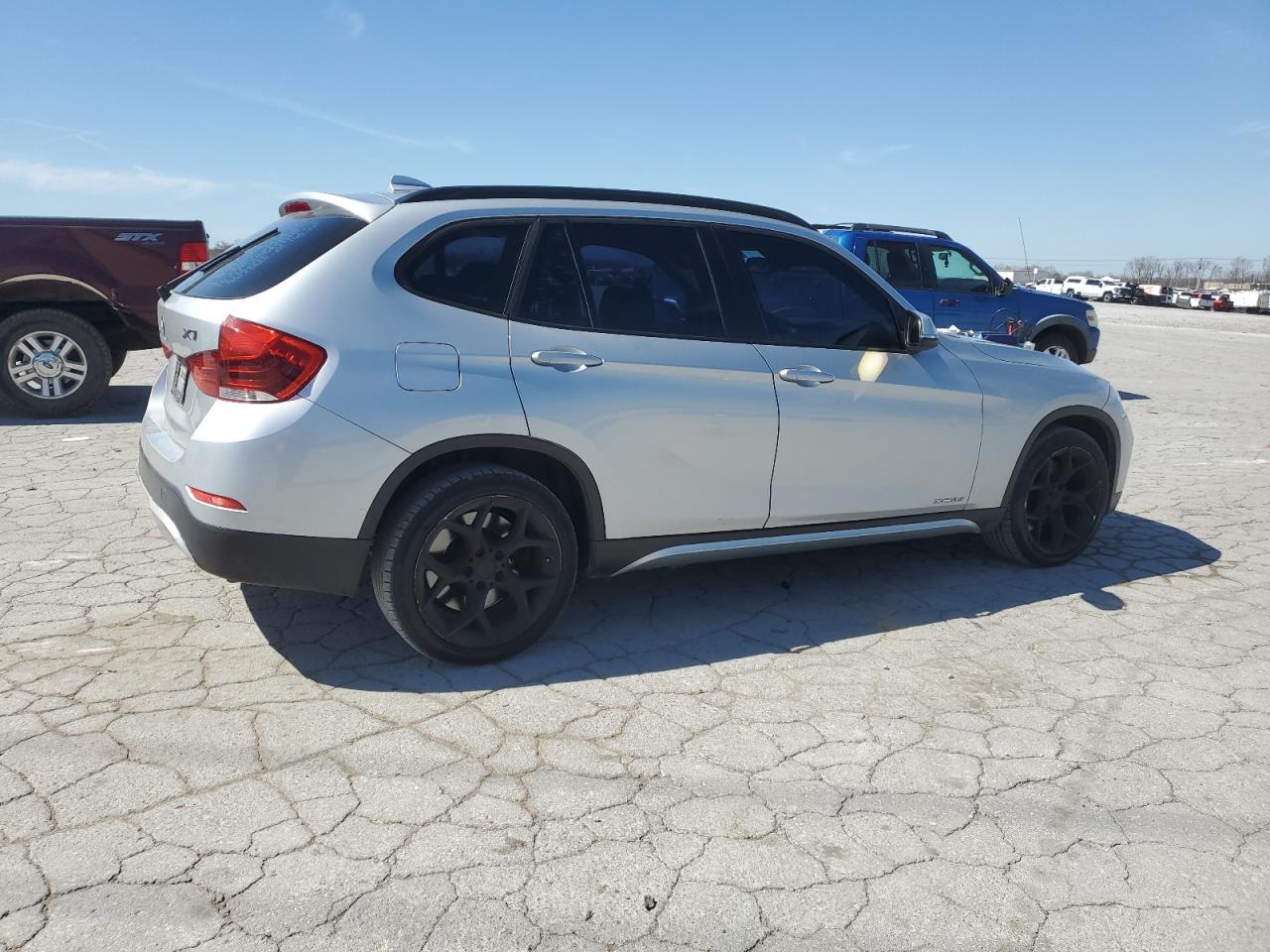 2013 BMW X1 - Image 3