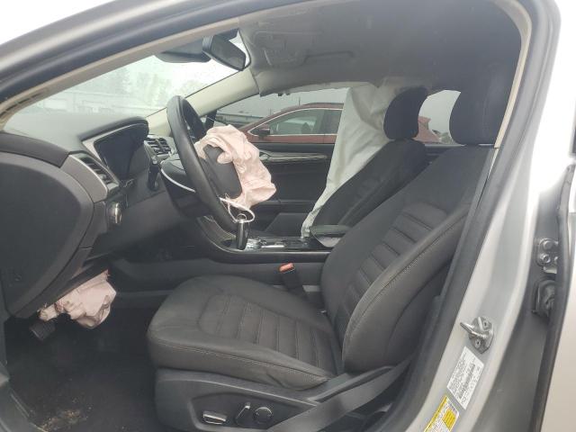  FORD FUSION 2018 Srebrny