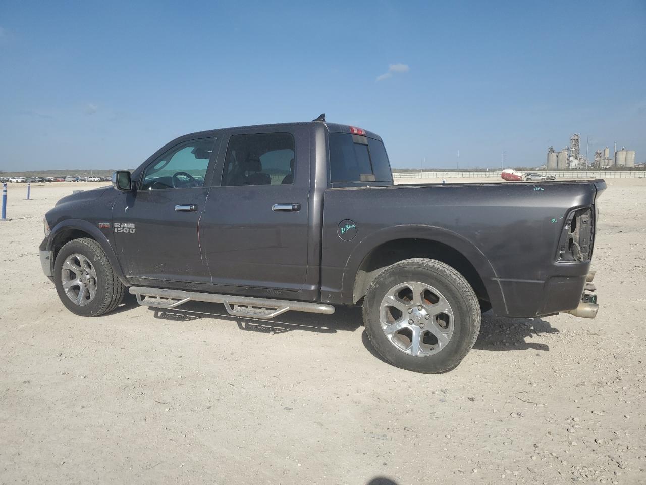 2017 RAM 1500 - Image 2