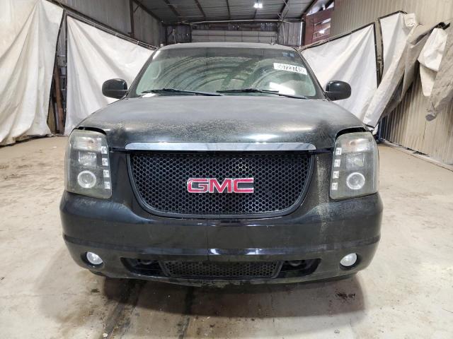 Parquets GMC YUKON 2013 Czarny