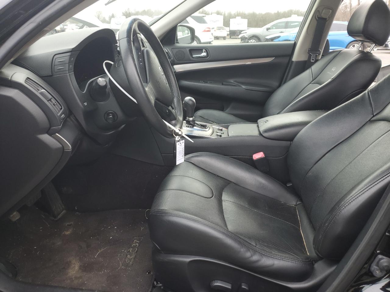 2011 Infiniti G - Image 7