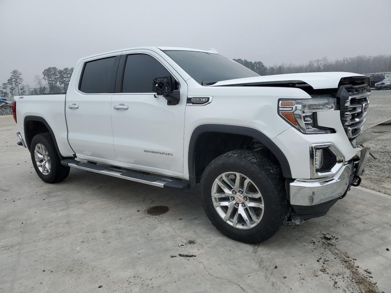 2022 GMC Sierra - Image 4