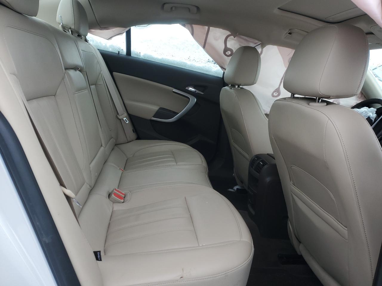 2017 Buick Regal - Image 10
