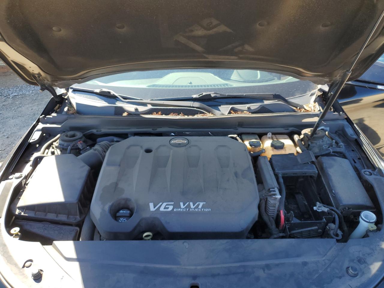 2014 Chevrolet Impala - Image 13