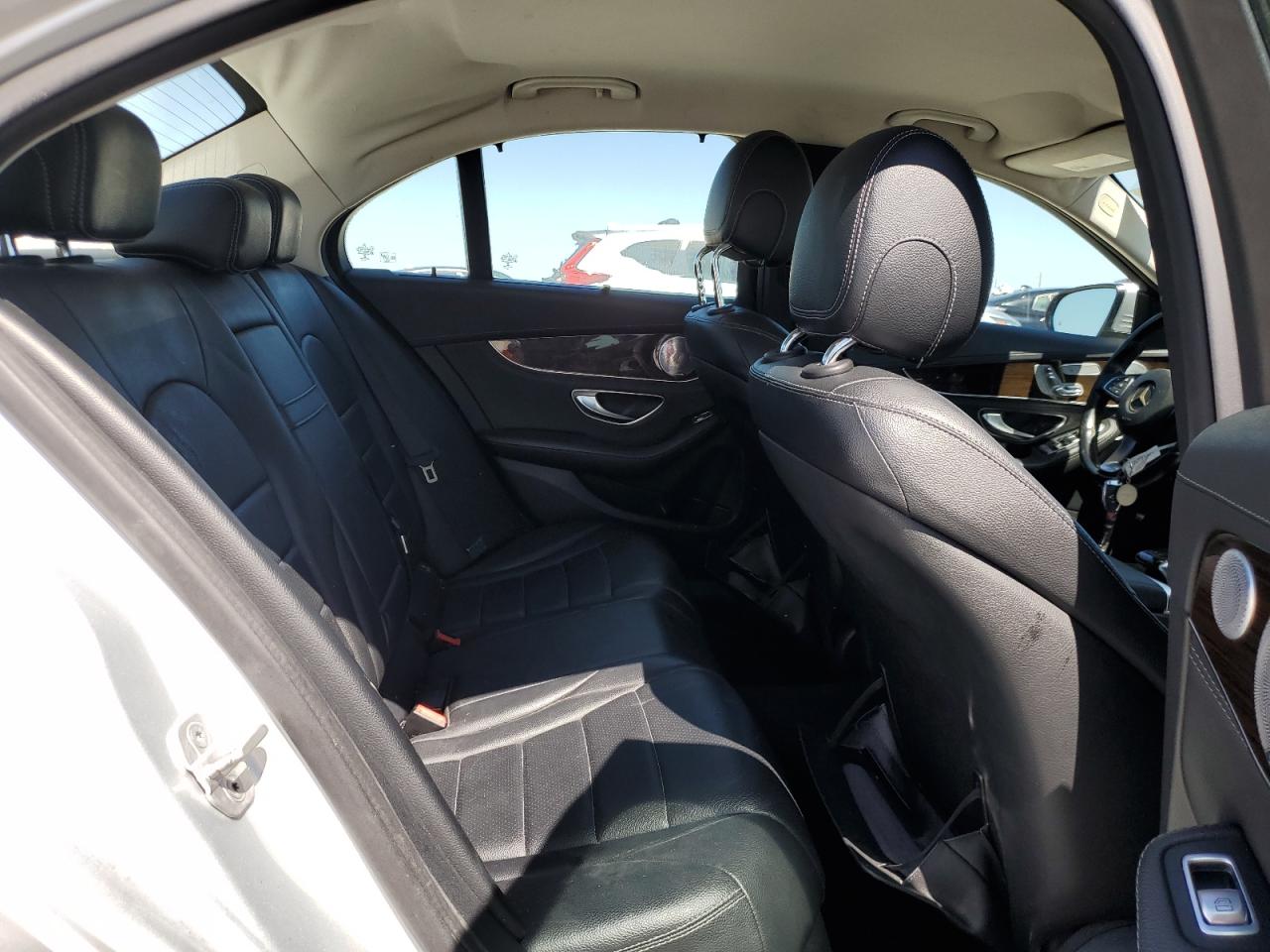 2015 Mercedes-Benz C-klasse - Image 11