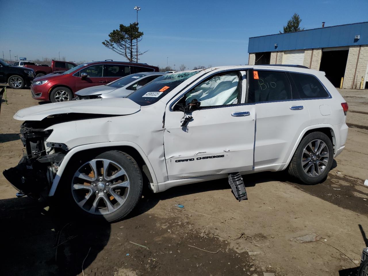 2017 Jeep Grand Cherokee - Image 1