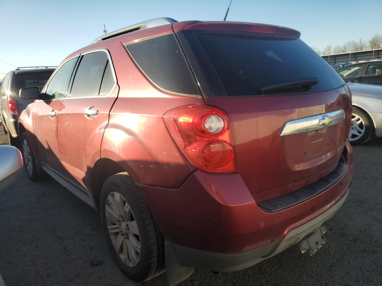 2010 Chevrolet Equinox - Image 2