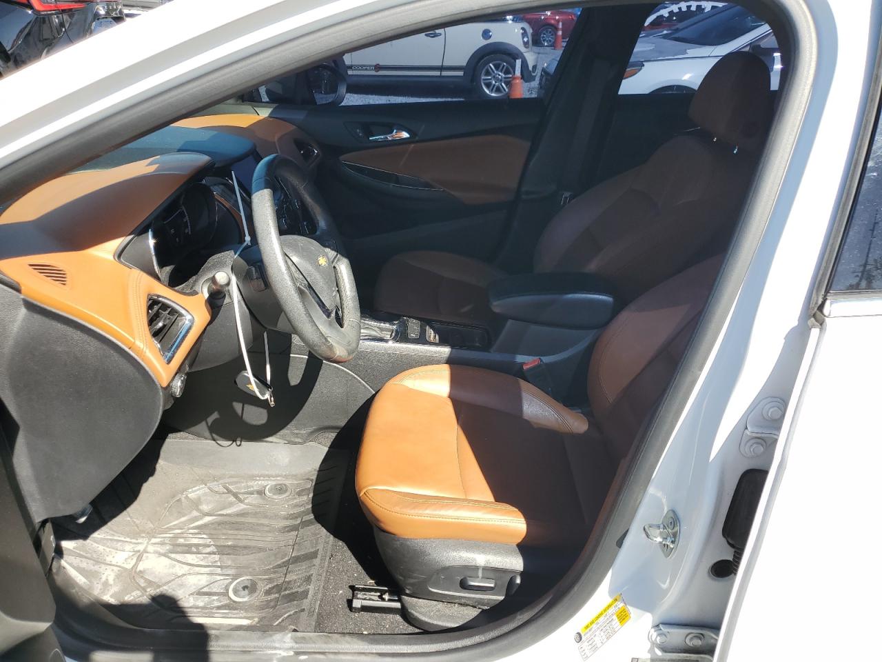 2018 Chevrolet Cruze - Image 7
