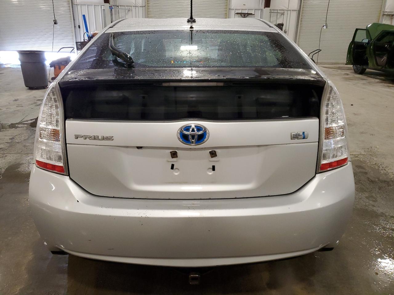 2010 Toyota Prius - Image 6