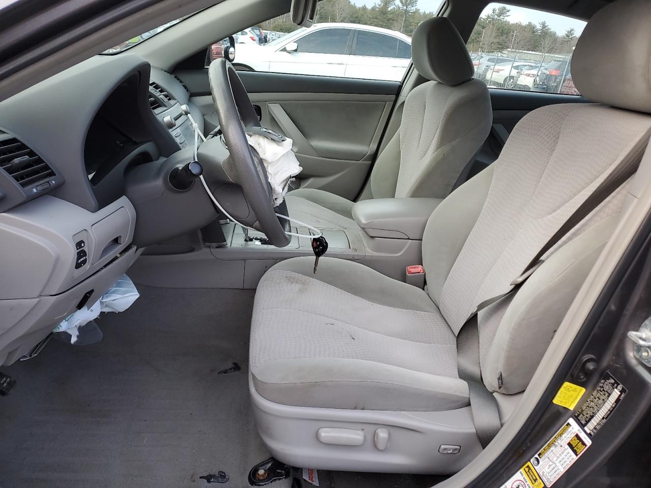 2011 Toyota Camry - Image 7