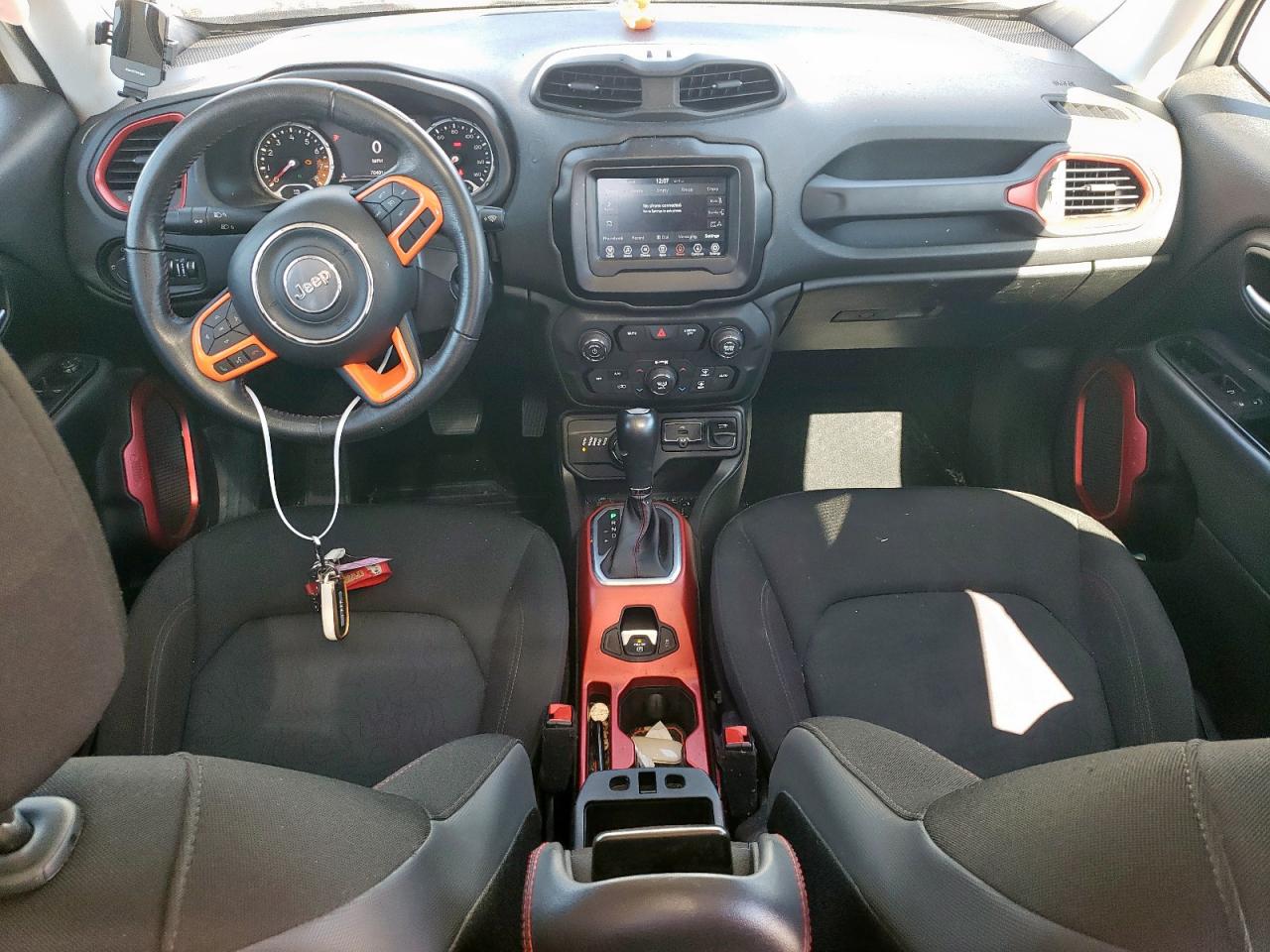 2018 Jeep Renegade - Image 8