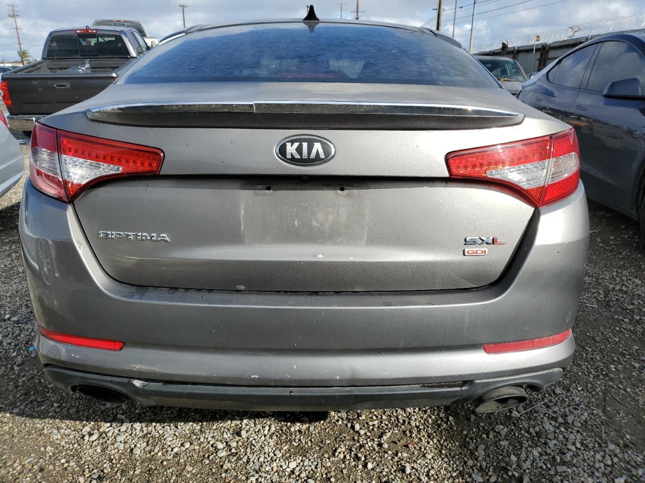 2013 Kia Optima - Image 6