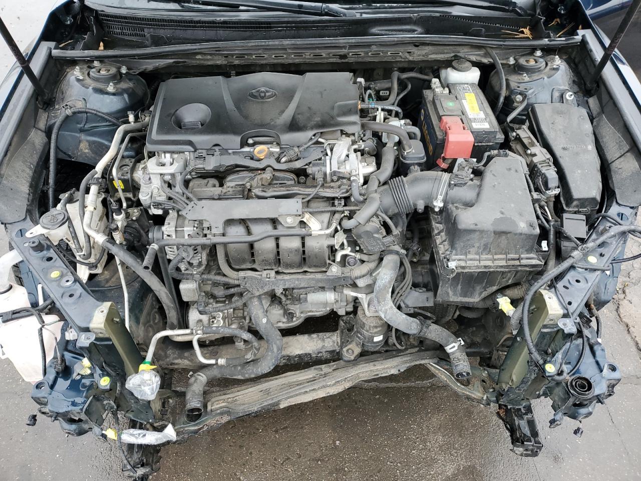 2020 Toyota Camry - Image 11