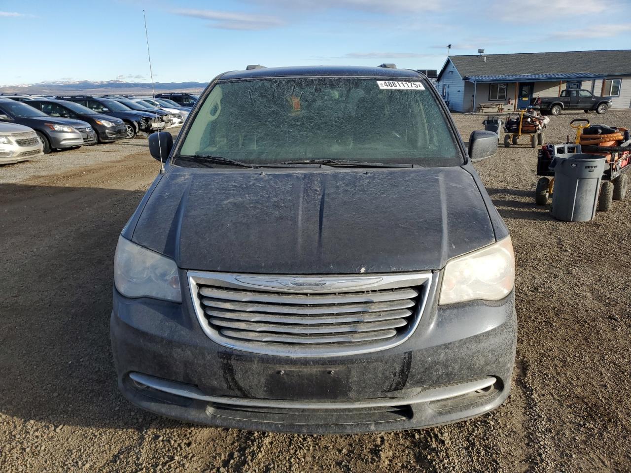 2014 Chrysler Town & Country - Image 5