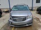 2016 Chrysler Town & Country Touring на продаже в Lawrenceburg, KY - Front End