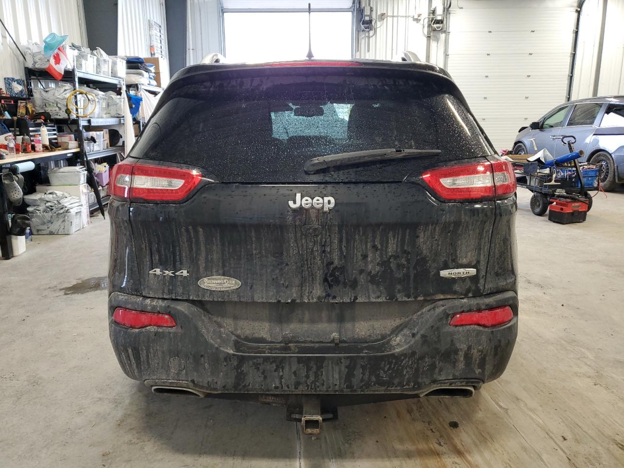 2017 Jeep Grand Cherokee - Image 6