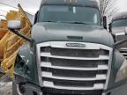 Ebensburg, PA에서 판매 중인 2020 Freightliner Cascadia Semi Truck - Side
