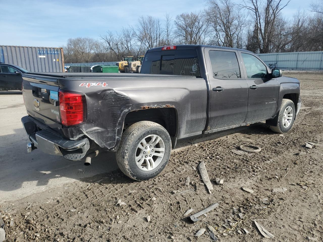 2014 Chevrolet Silverado - Image 3
