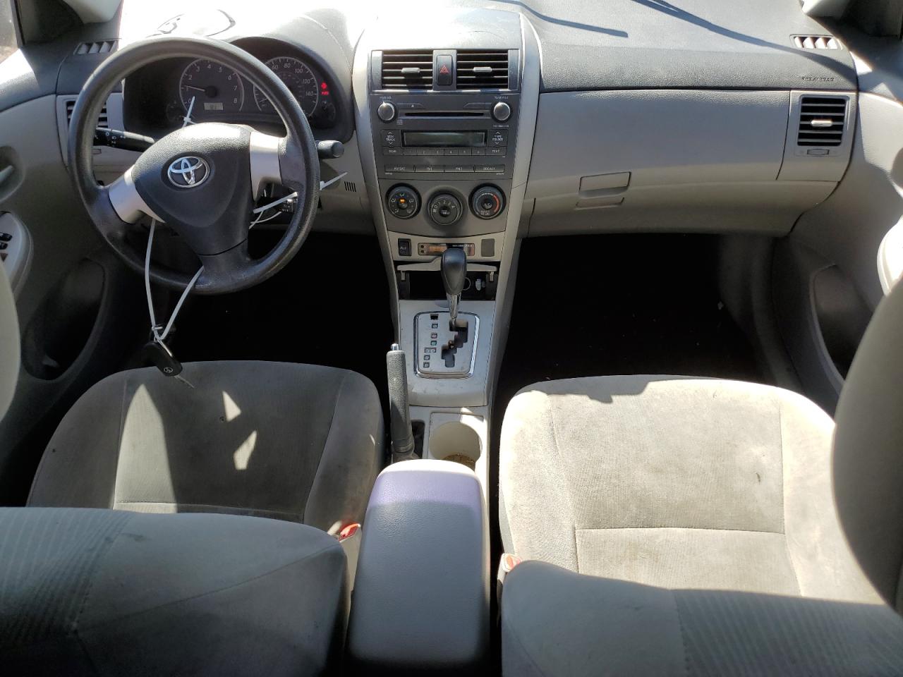 2011 Toyota Corolla - Image 8