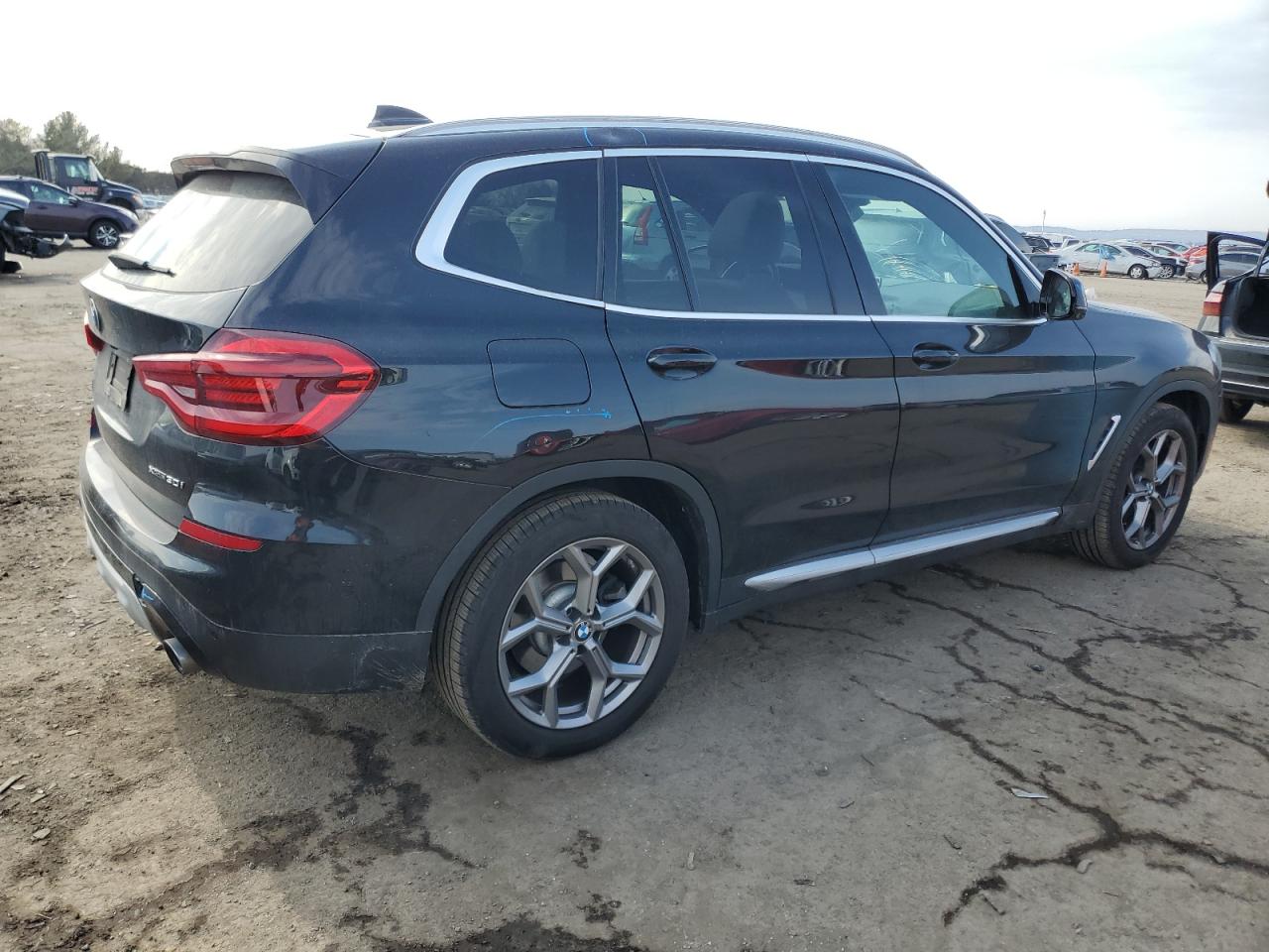 2021 BMW X3 - Image 3