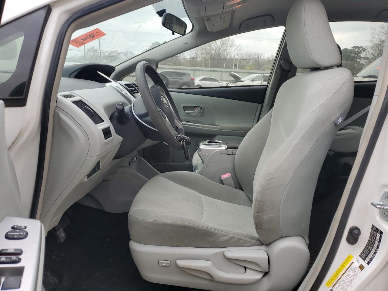 2012 Toyota Prius - Image 7