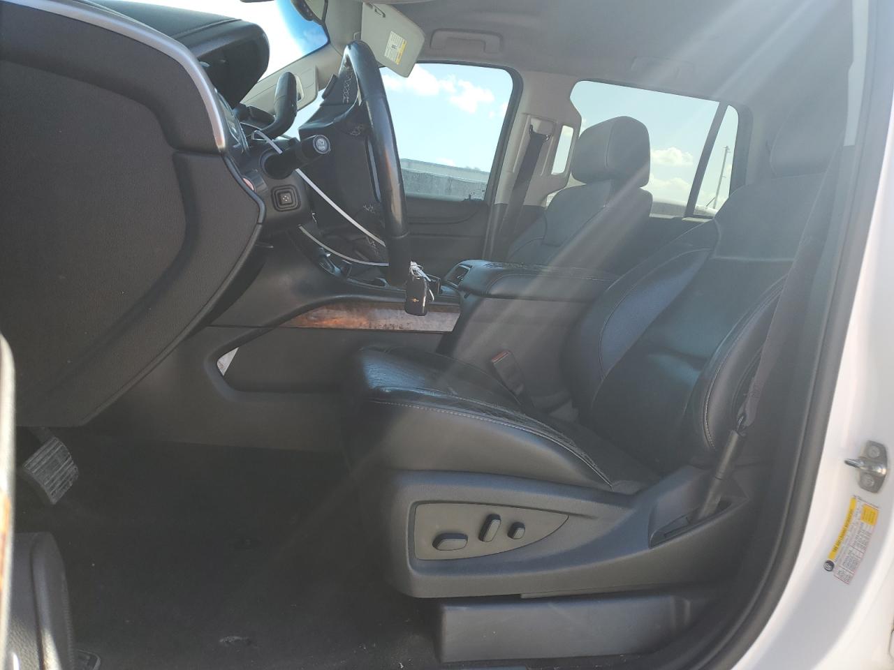2018 Chevrolet Tahoe C1500 Premier VIN: 1GNSCCKC0JR335286 Lot: 50105345