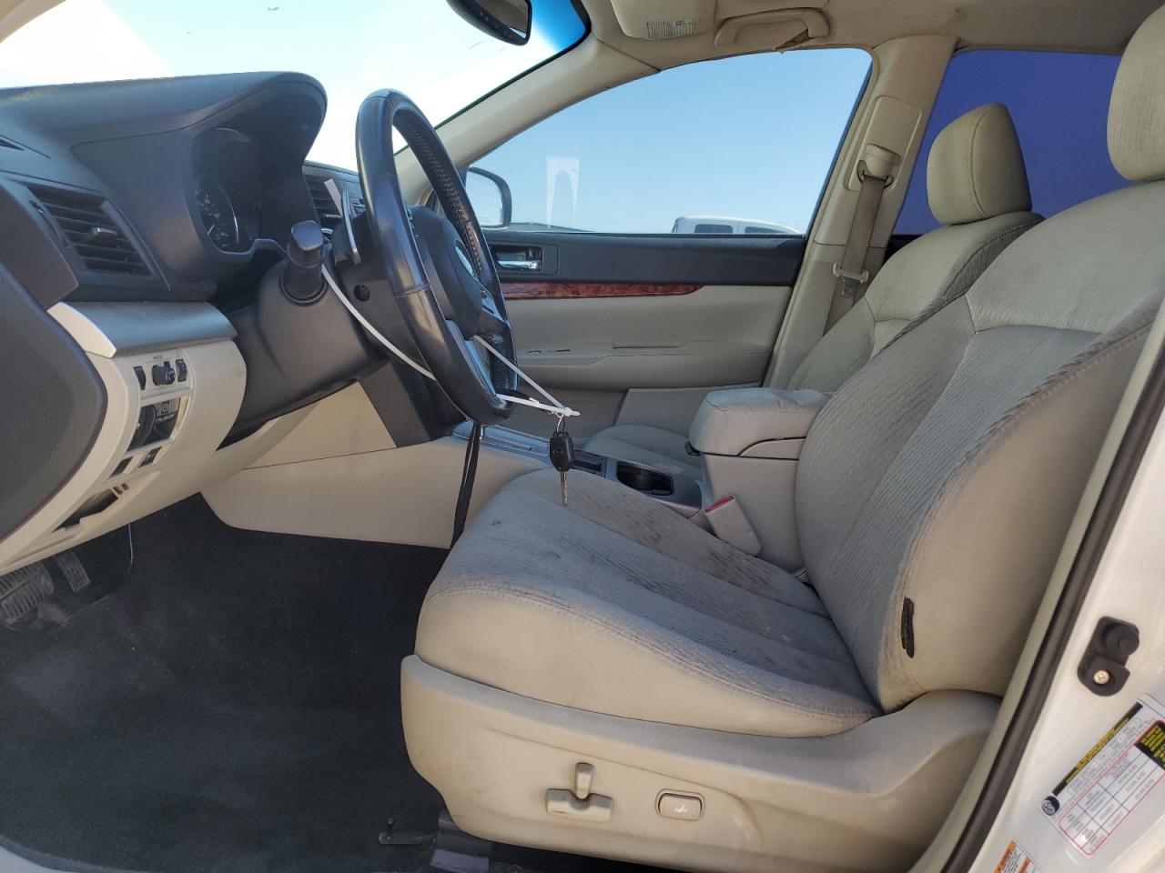 2011 Subaru Outback 2.5I Premium VIN: 4S4BRBGC2B3438462 Lot: 48910885