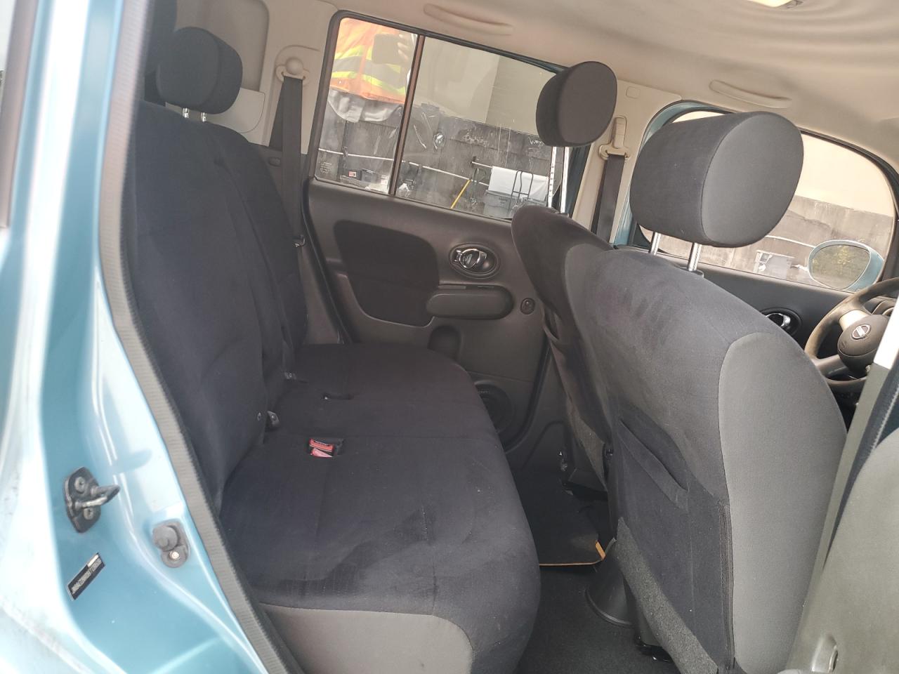 2009 Nissan Cube - Image 12